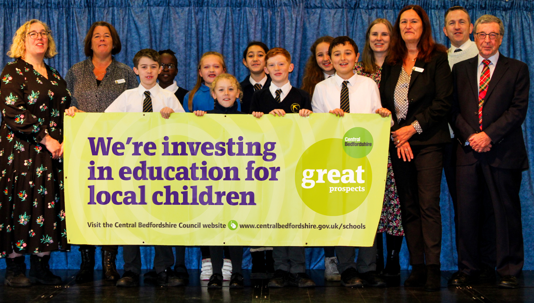 Councillor Whitaker with Swallowfield pupils and staff